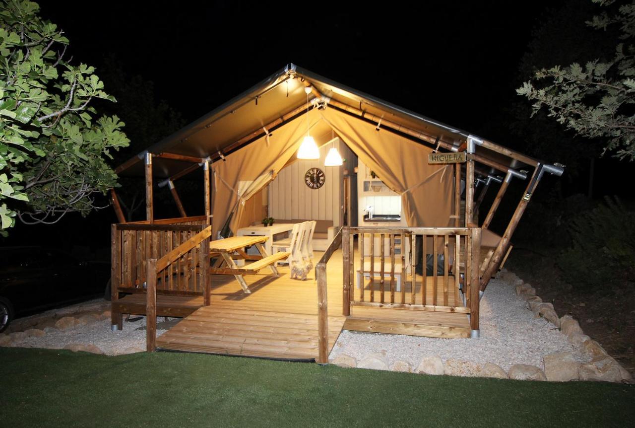 Veragua. Glamping Y Apartamentos Turisticos ビジャヌエバ・デ・ラ・ベラ エクステリア 写真